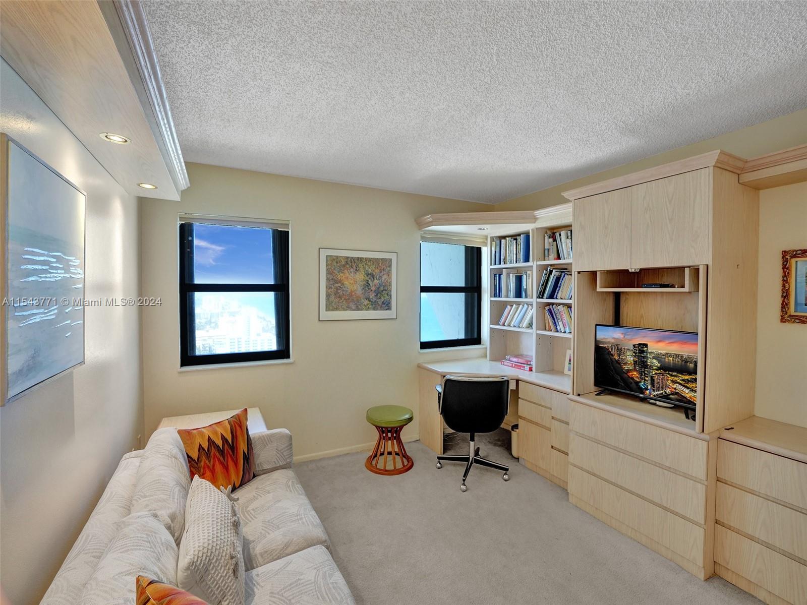 1201 S Ocean Dr 2502N, Hollywood, Florida 33019, 3 Bedrooms Bedrooms, ,2 BathroomsBathrooms,Residential,For Sale,1201 S Ocean Dr 2502N,A11543771