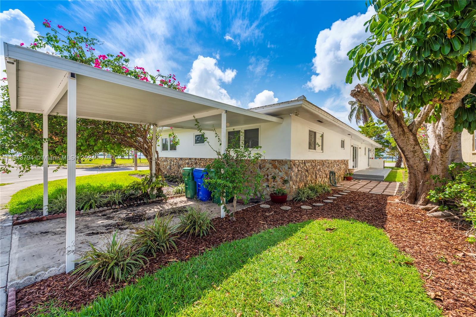 940 NE 71st St 0, Miami, Florida 33138, 4 Bedrooms Bedrooms, ,3 BathroomsBathrooms,Residentiallease,For Rent,940 NE 71st St 0,A11543794