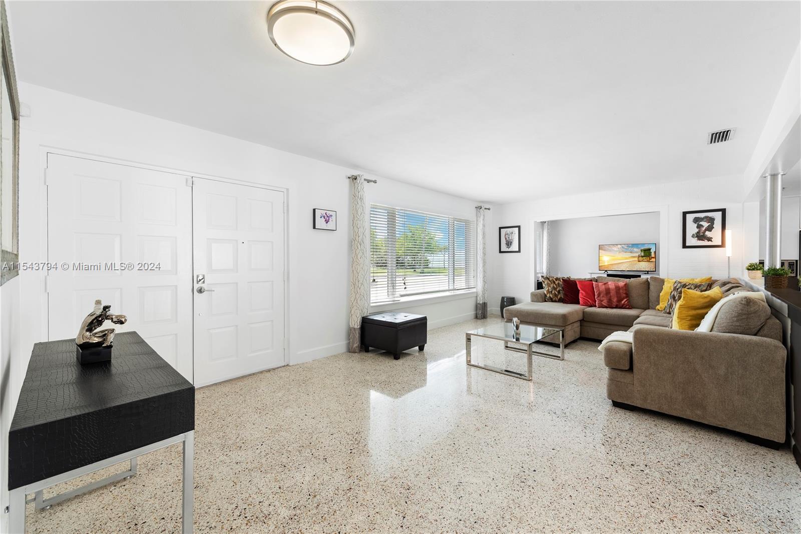 940 NE 71st St 0, Miami, Florida 33138, 4 Bedrooms Bedrooms, ,3 BathroomsBathrooms,Residentiallease,For Rent,940 NE 71st St 0,A11543794