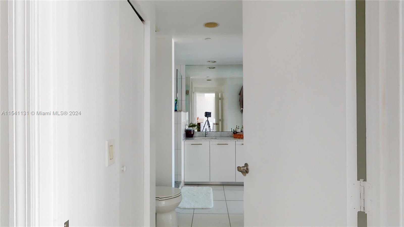 500 Brickell Ave 3405, Miami, Florida 33131, 2 Bedrooms Bedrooms, ,2 BathroomsBathrooms,Residentiallease,For Rent,500 Brickell Ave 3405,A11541131