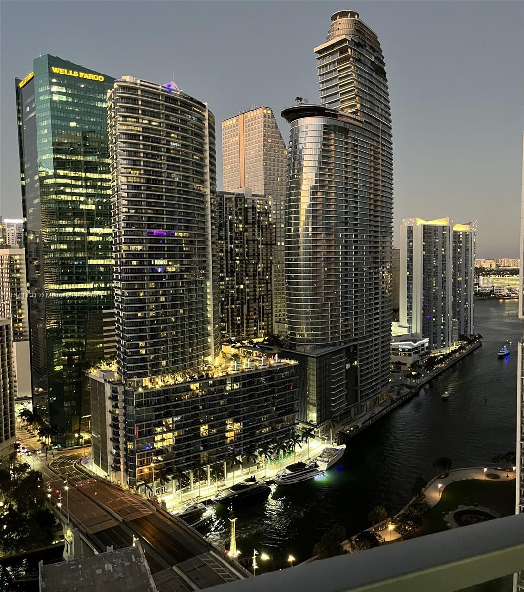 500 Brickell Ave 3405, Miami, Florida 33131, 2 Bedrooms Bedrooms, ,2 BathroomsBathrooms,Residentiallease,For Rent,500 Brickell Ave 3405,A11541131