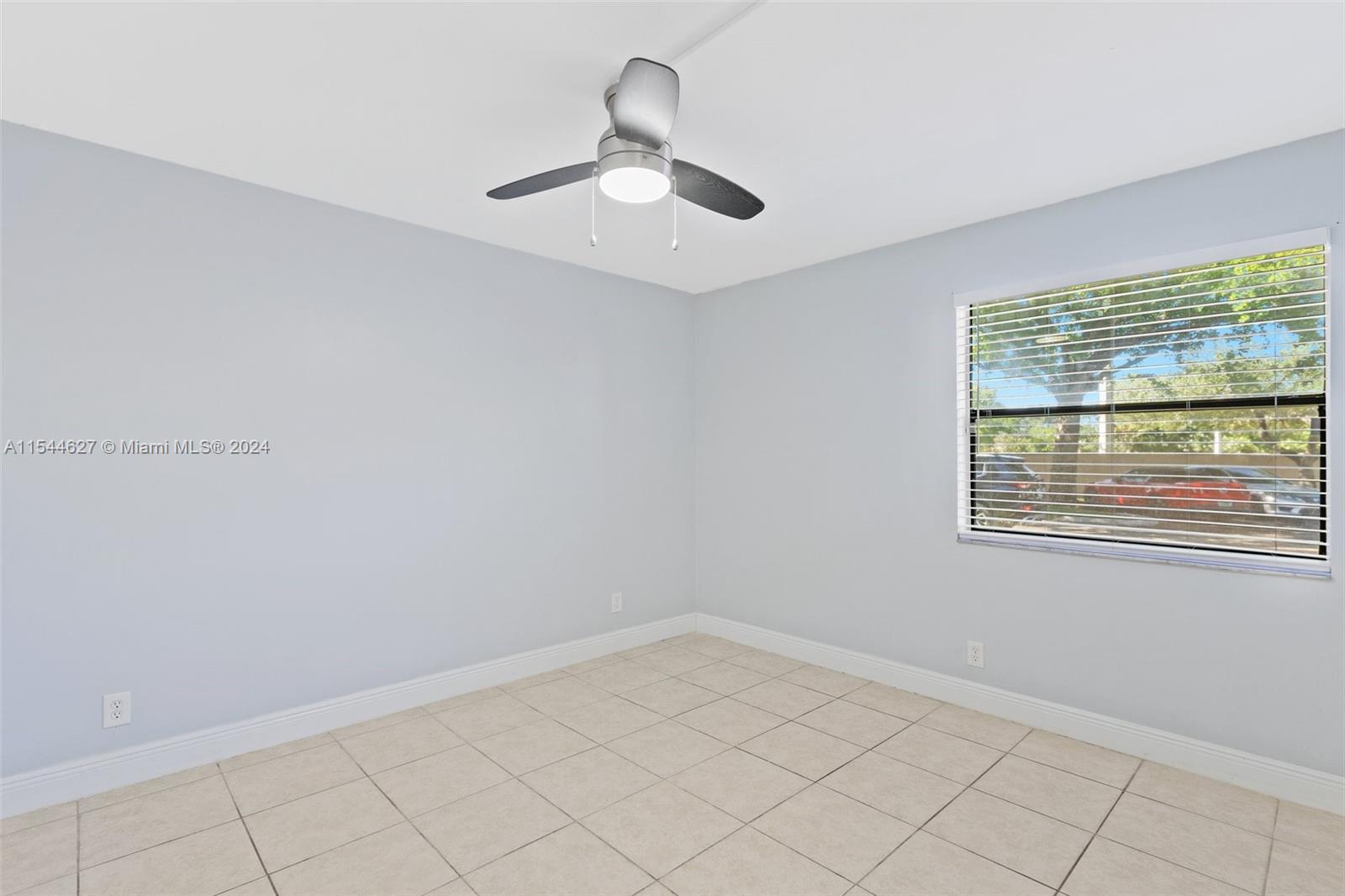 11446 10th St, Pembroke Pines, FL, 33026 United States, 2 Bedrooms Bedrooms, ,2 BathroomsBathrooms,Residential,For Sale,10th St,A11544627