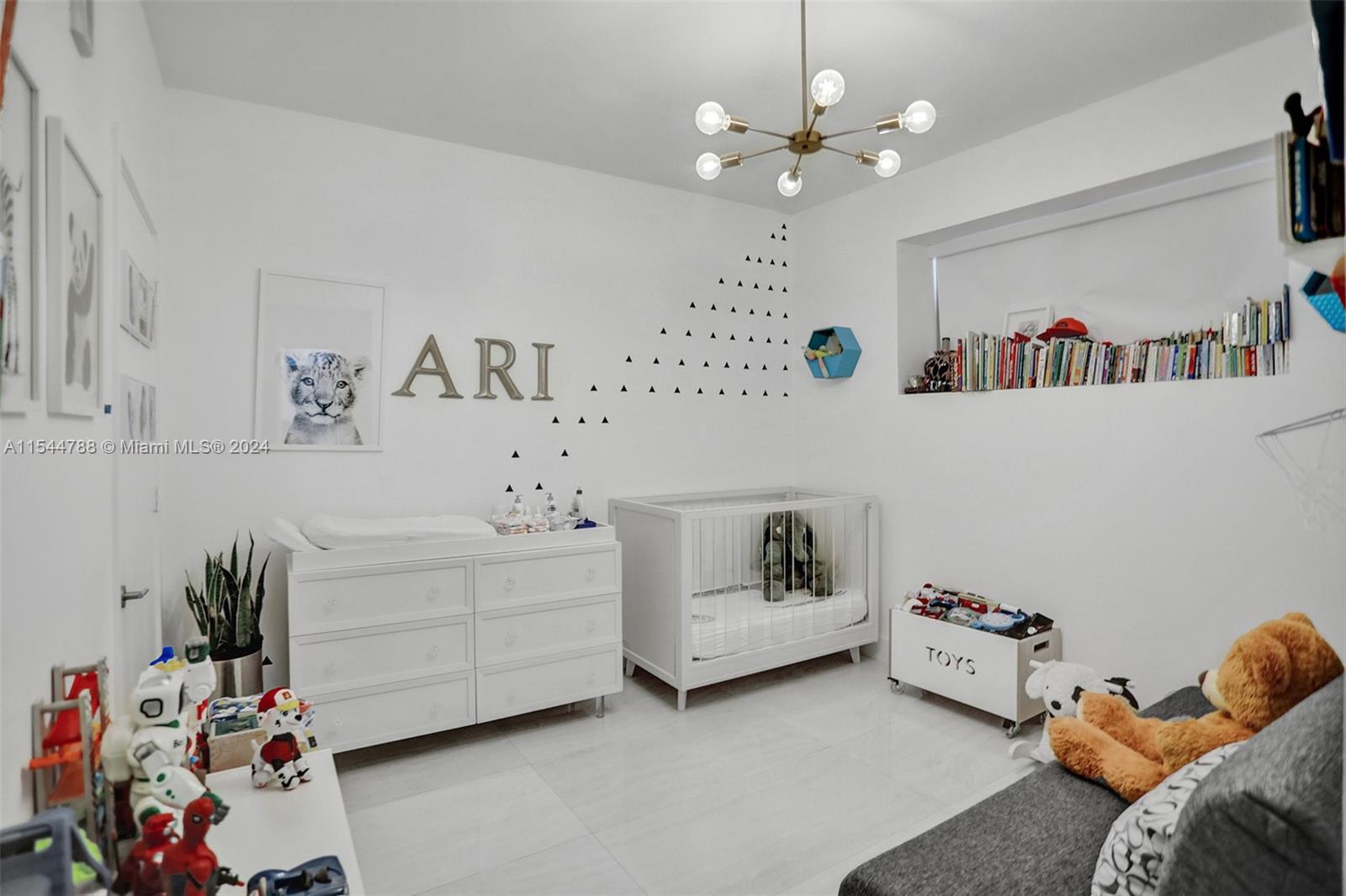 2900 NE 7th Ave 904, Miami, Florida 33137, 2 Bedrooms Bedrooms, ,2 BathroomsBathrooms,Residentiallease,For Rent,2900 NE 7th Ave 904,A11544788