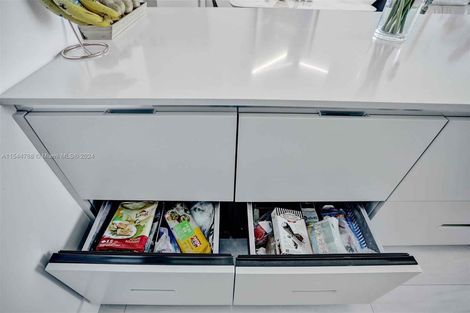 2900 NE 7th Ave 904, Miami, Florida 33137, 2 Bedrooms Bedrooms, ,2 BathroomsBathrooms,Residentiallease,For Rent,2900 NE 7th Ave 904,A11544788