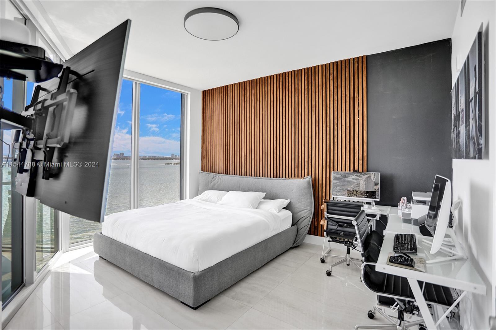 2900 NE 7th Ave 904, Miami, Florida 33137, 2 Bedrooms Bedrooms, ,2 BathroomsBathrooms,Residentiallease,For Rent,2900 NE 7th Ave 904,A11544788