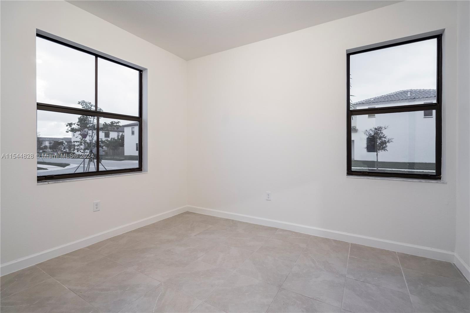 11789 SW 245th Ter ., Homestead, Florida 33032, 3 Bedrooms Bedrooms, ,3 BathroomsBathrooms,Residentiallease,For Rent,11789 SW 245th Ter .,A11544828