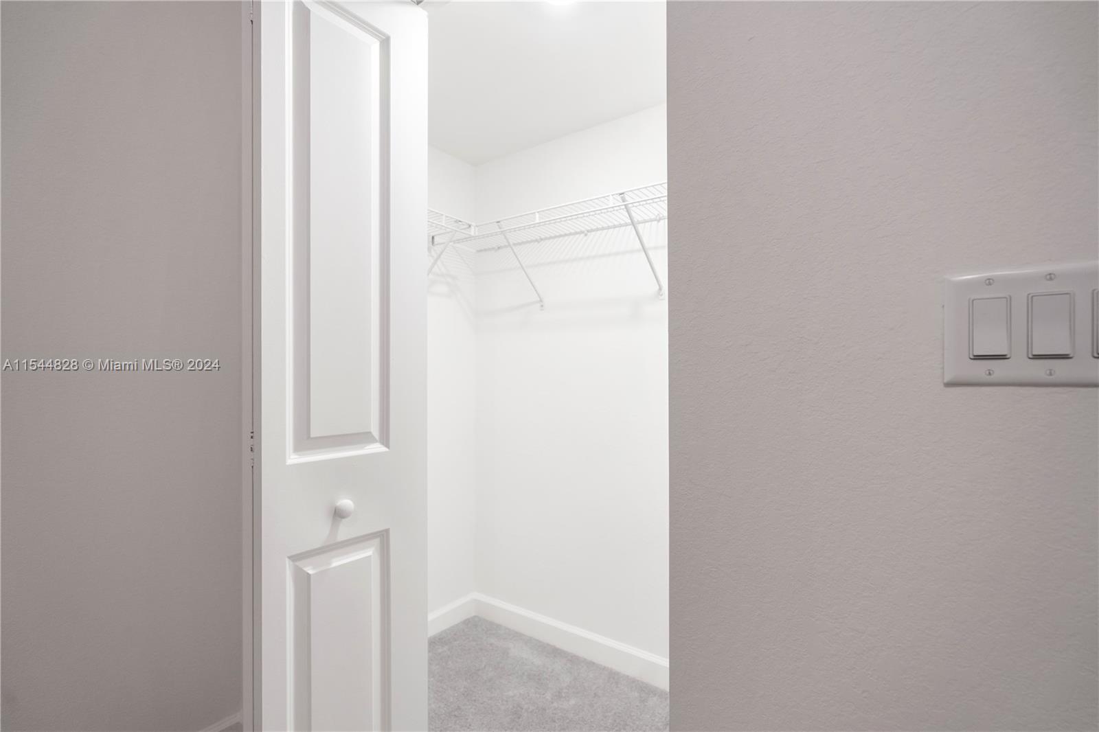 11789 SW 245th Ter ., Homestead, Florida 33032, 3 Bedrooms Bedrooms, ,3 BathroomsBathrooms,Residentiallease,For Rent,11789 SW 245th Ter .,A11544828