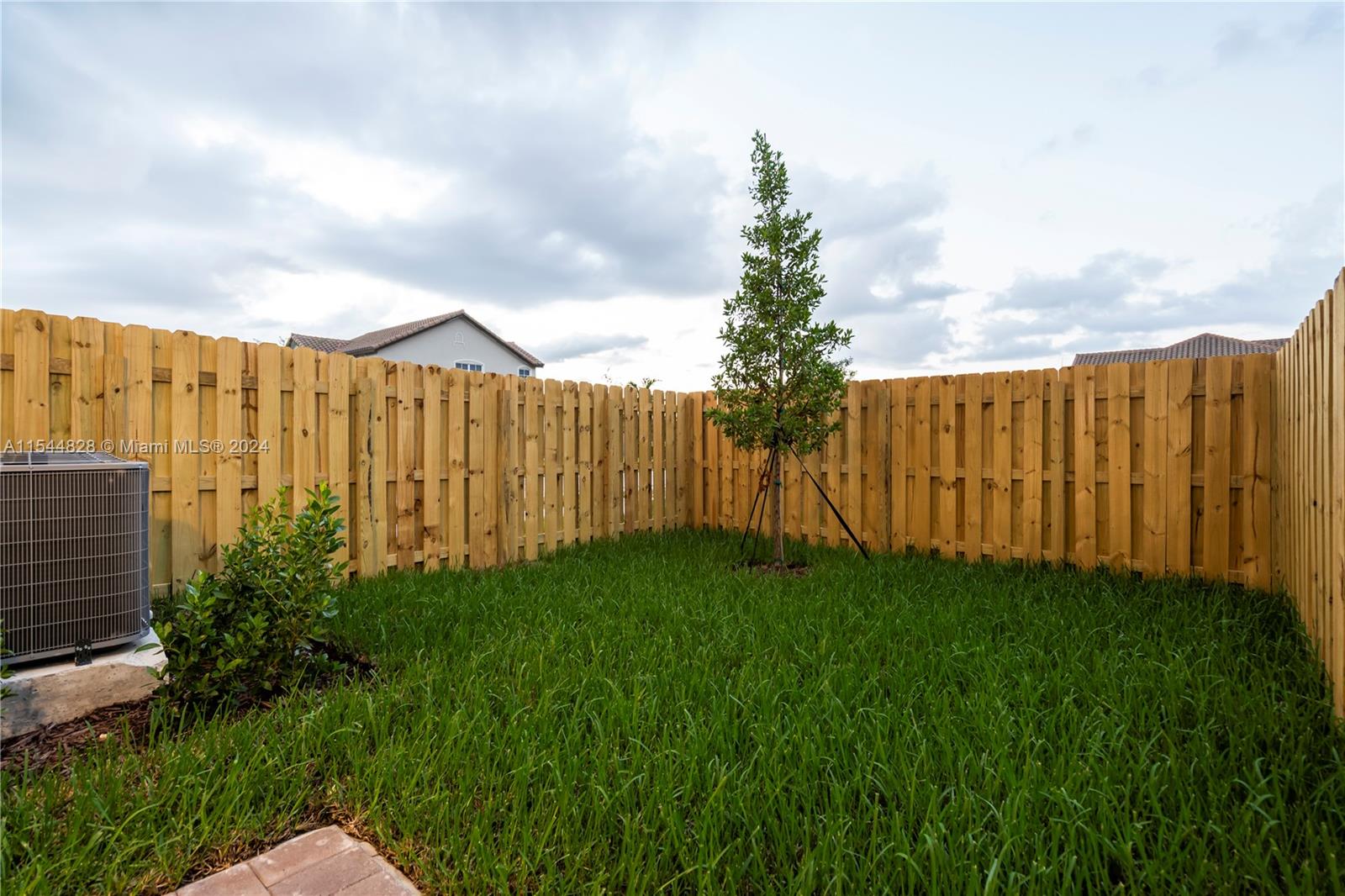 11789 SW 245th Ter ., Homestead, Florida 33032, 3 Bedrooms Bedrooms, ,3 BathroomsBathrooms,Residentiallease,For Rent,11789 SW 245th Ter .,A11544828