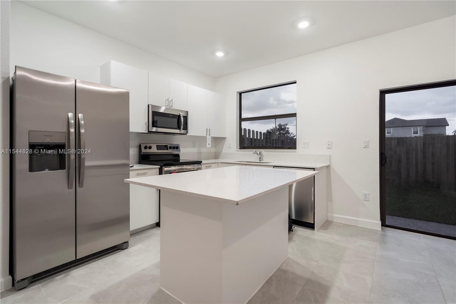 11789 SW 245th Ter ., Homestead, Florida 33032, 3 Bedrooms Bedrooms, ,3 BathroomsBathrooms,Residentiallease,For Rent,11789 SW 245th Ter .,A11544828