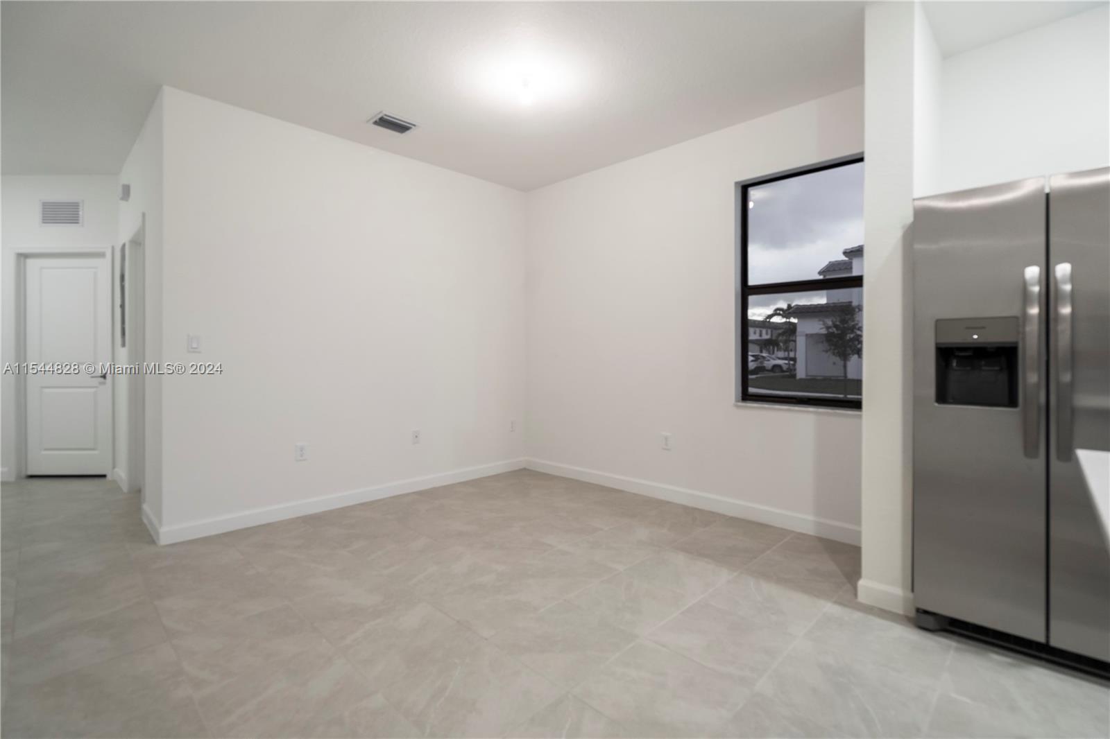 11789 SW 245th Ter ., Homestead, Florida 33032, 3 Bedrooms Bedrooms, ,3 BathroomsBathrooms,Residentiallease,For Rent,11789 SW 245th Ter .,A11544828