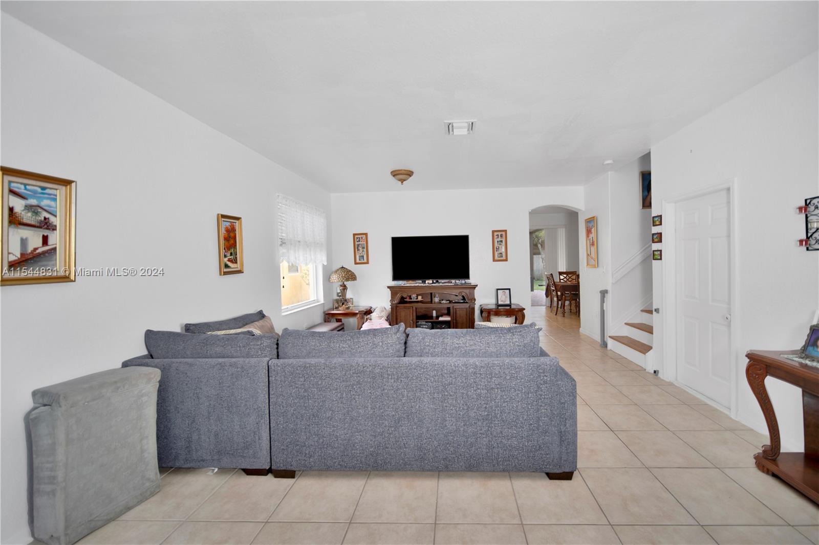 2005 SE 15th St, Homestead, Florida 33035, 3 Bedrooms Bedrooms, ,2 BathroomsBathrooms,Residential,For Sale,2005 SE 15th St,A11544831