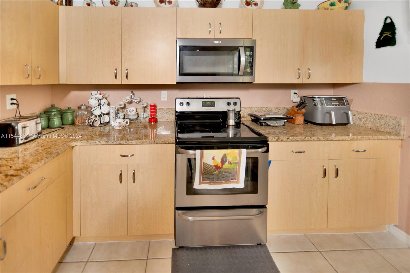 2005 SE 15th St, Homestead, Florida 33035, 3 Bedrooms Bedrooms, ,2 BathroomsBathrooms,Residential,For Sale,2005 SE 15th St,A11544831