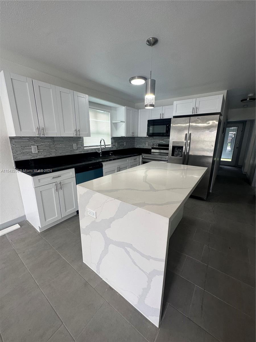 1431 NE 152nd Ter, North Miami Beach, Florida 33162, 3 Bedrooms Bedrooms, ,2 BathroomsBathrooms,Residential,For Sale,1431 NE 152nd Ter,A11543206