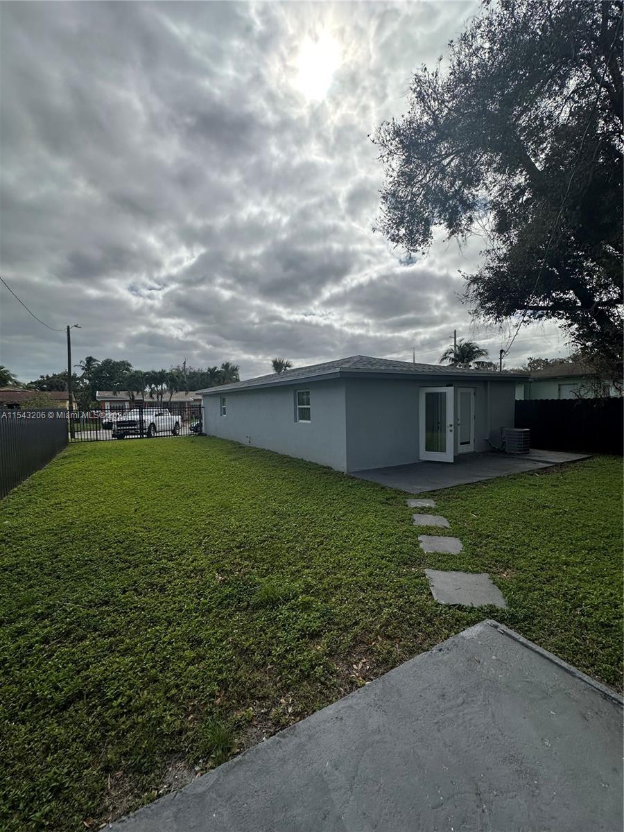 1431 NE 152nd Ter, North Miami Beach, Florida 33162, 3 Bedrooms Bedrooms, ,2 BathroomsBathrooms,Residential,For Sale,1431 NE 152nd Ter,A11543206