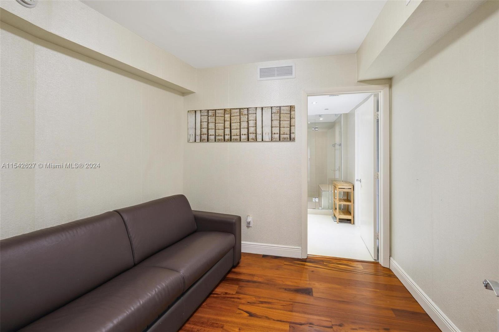 1800 S Ocean Dr 3606, Hallandale Beach, Florida 33009, 2 Bedrooms Bedrooms, ,1 BathroomBathrooms,Residentiallease,For Rent,1800 S Ocean Dr 3606,A11542627