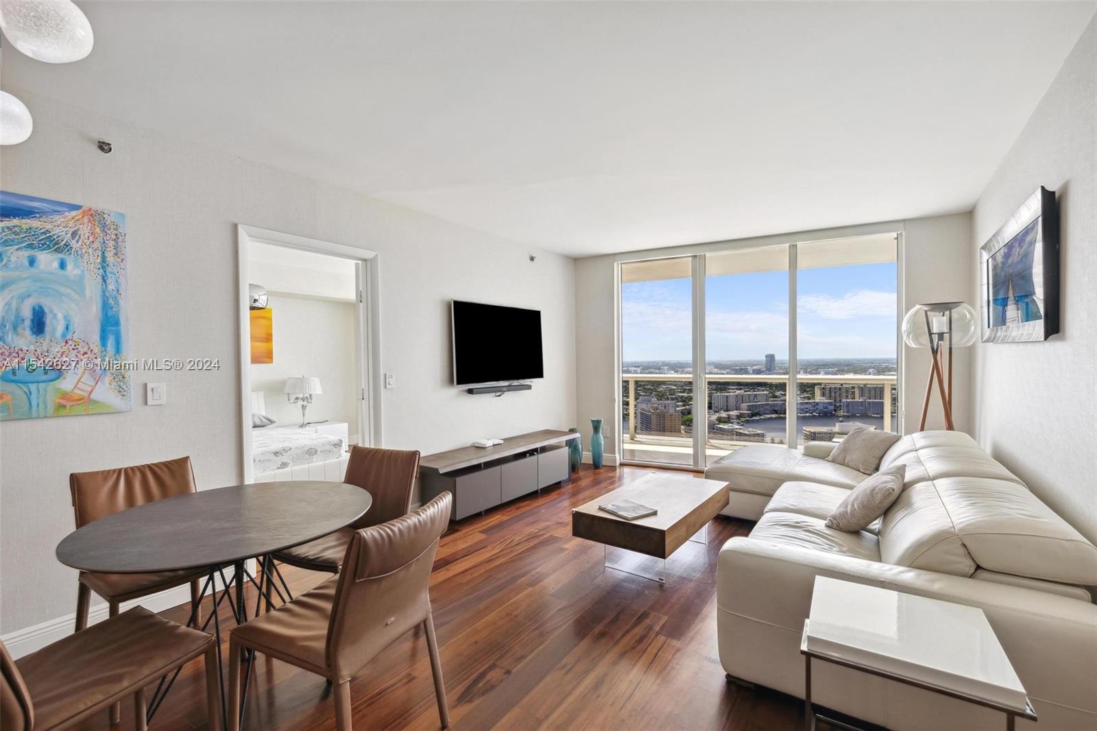 1800 S Ocean Dr 3606, Hallandale Beach, Florida 33009, 2 Bedrooms Bedrooms, ,1 BathroomBathrooms,Residentiallease,For Rent,1800 S Ocean Dr 3606,A11542627