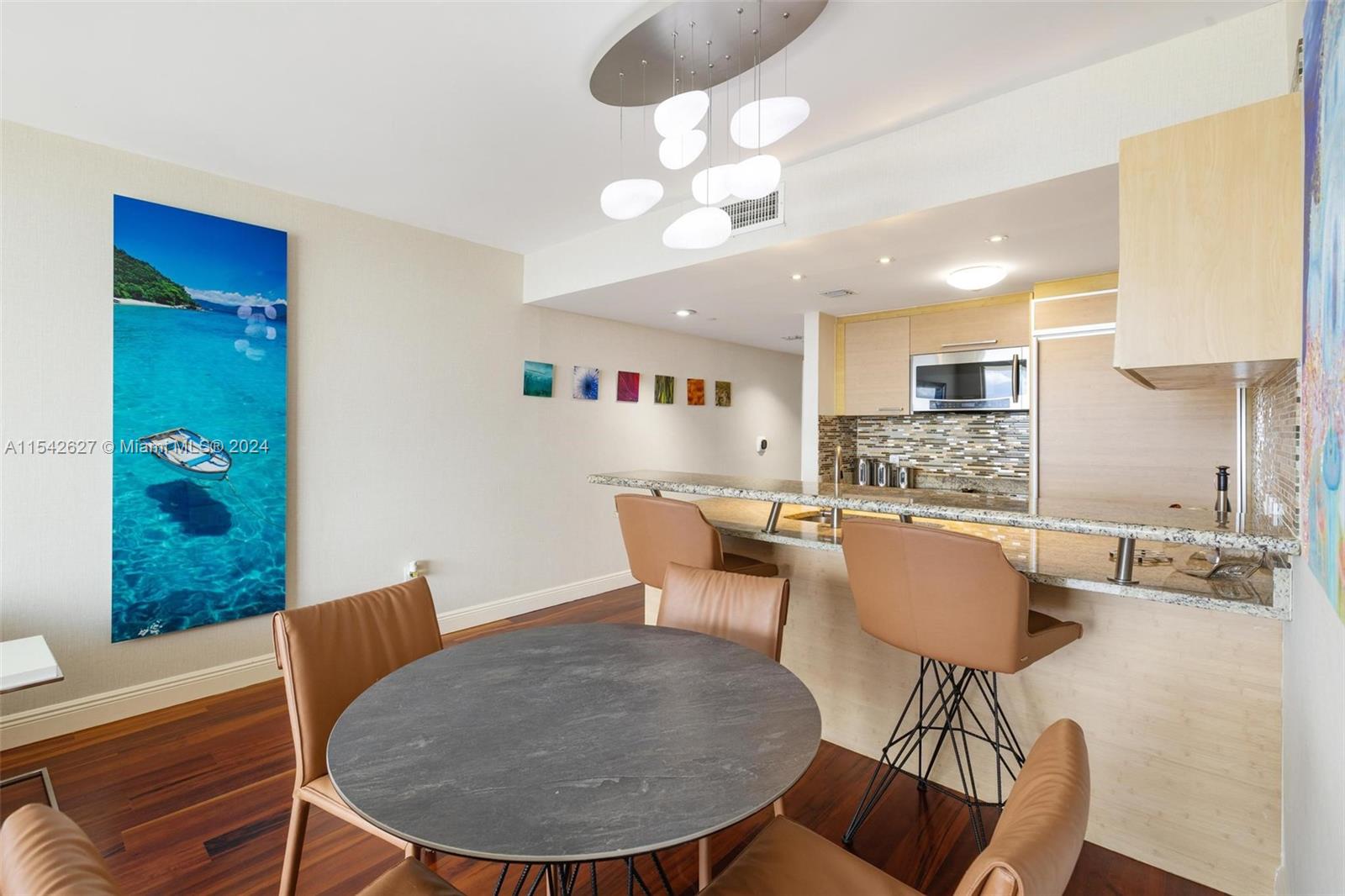 1800 S Ocean Dr 3606, Hallandale Beach, Florida 33009, 2 Bedrooms Bedrooms, ,1 BathroomBathrooms,Residentiallease,For Rent,1800 S Ocean Dr 3606,A11542627