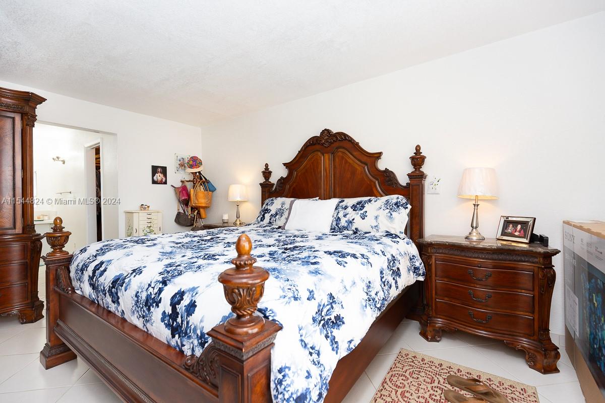 9280 Fontainebleau Blvd 501, Miami, Florida 33172, 2 Bedrooms Bedrooms, ,2 BathroomsBathrooms,Residential,For Sale,9280 Fontainebleau Blvd 501,A11544824