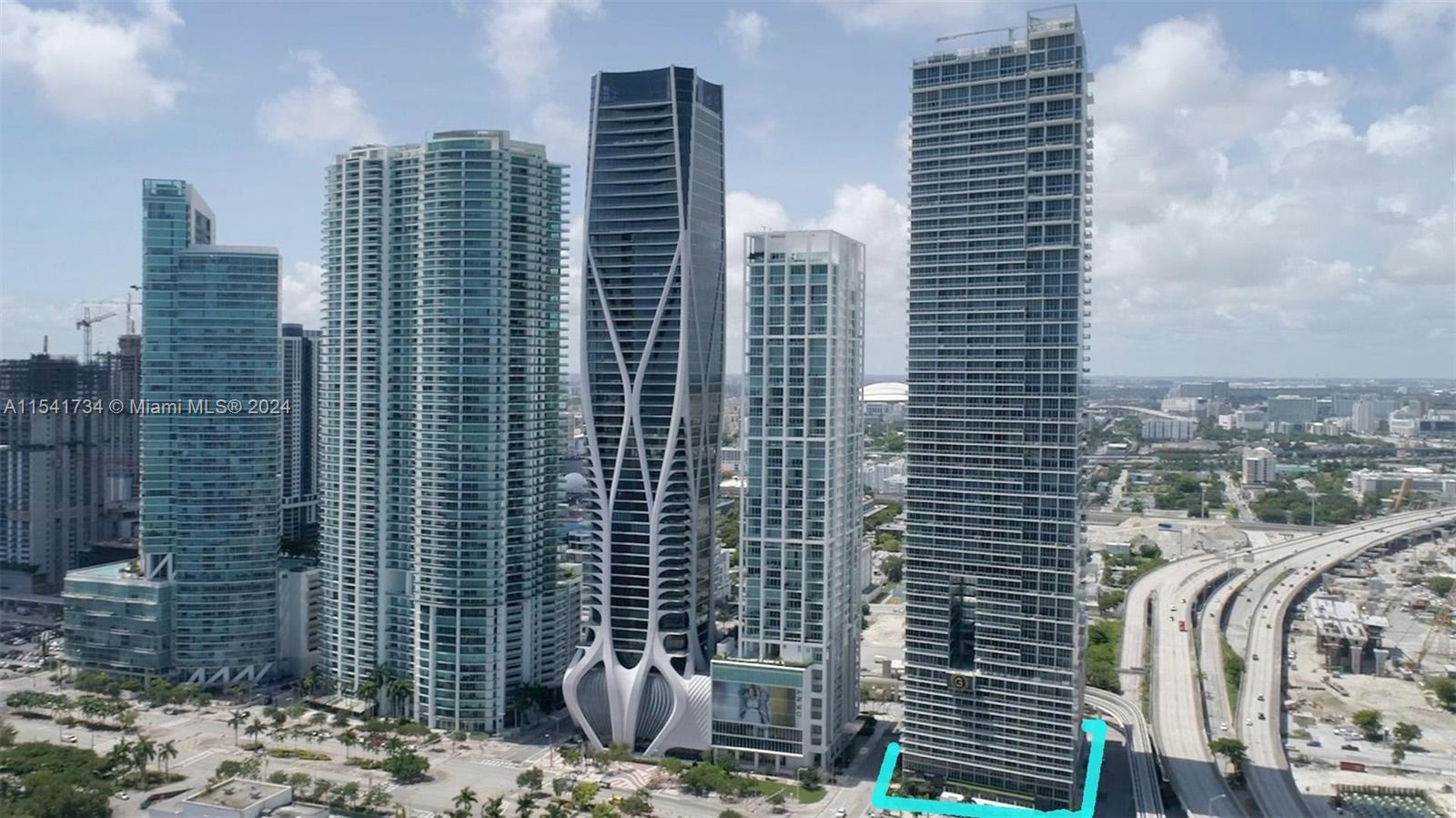 1100 Biscayne Blvd 4404, Miami, Florida 33132, 2 Bedrooms Bedrooms, ,2 BathroomsBathrooms,Residentiallease,For Rent,1100 Biscayne Blvd 4404,A11541734