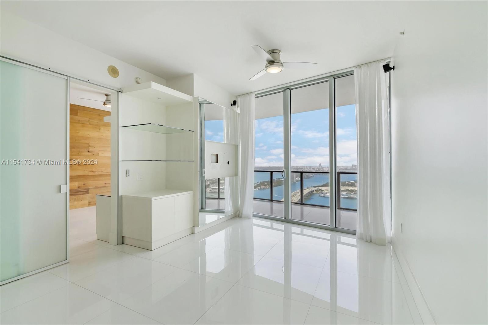 1100 Biscayne Blvd 4404, Miami, Florida 33132, 2 Bedrooms Bedrooms, ,2 BathroomsBathrooms,Residentiallease,For Rent,1100 Biscayne Blvd 4404,A11541734