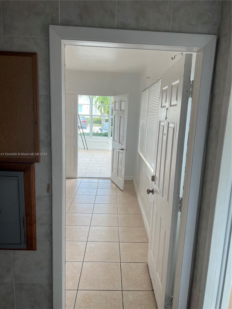 1040 94th St 1, Bay Harbor Islands, Florida 33154, 3 Bedrooms Bedrooms, ,2 BathroomsBathrooms,Residentiallease,For Rent,1040 94th St 1,A11544906