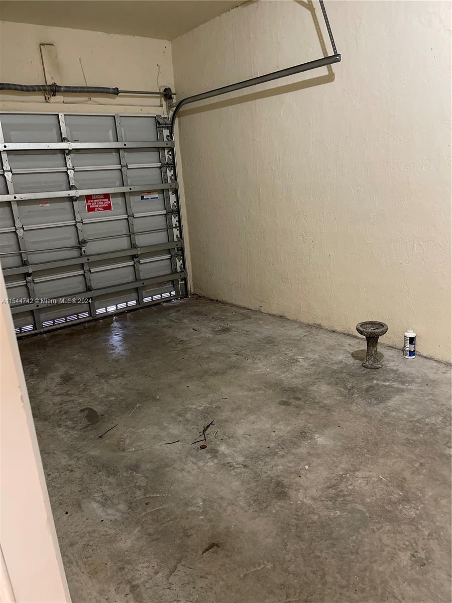 Homestead, Florida 33033, 3 Bedrooms Bedrooms, ,2 BathroomsBathrooms,Residentiallease,For Rent,A11544742