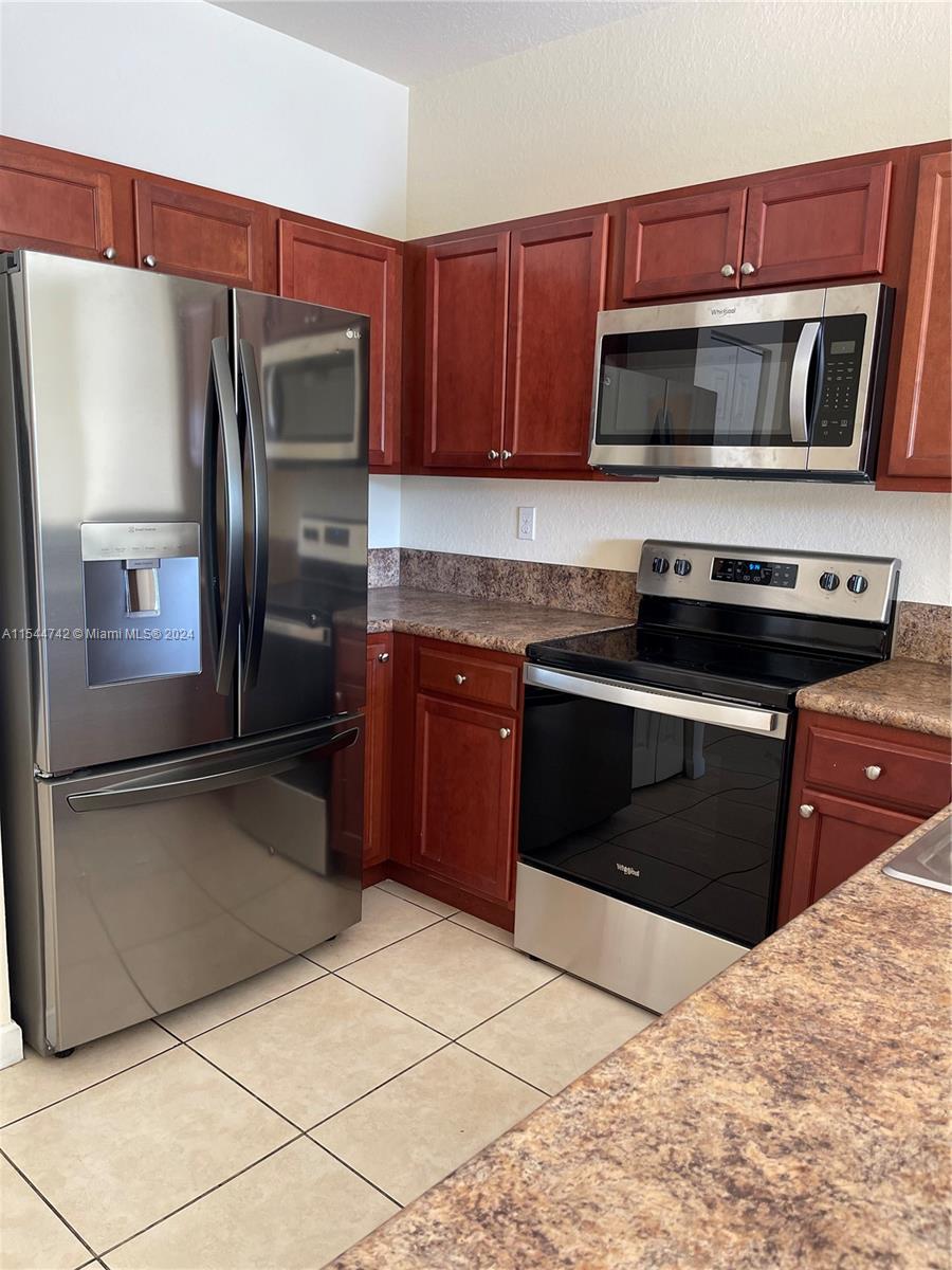 Homestead, Florida 33033, 3 Bedrooms Bedrooms, ,2 BathroomsBathrooms,Residentiallease,For Rent,A11544742