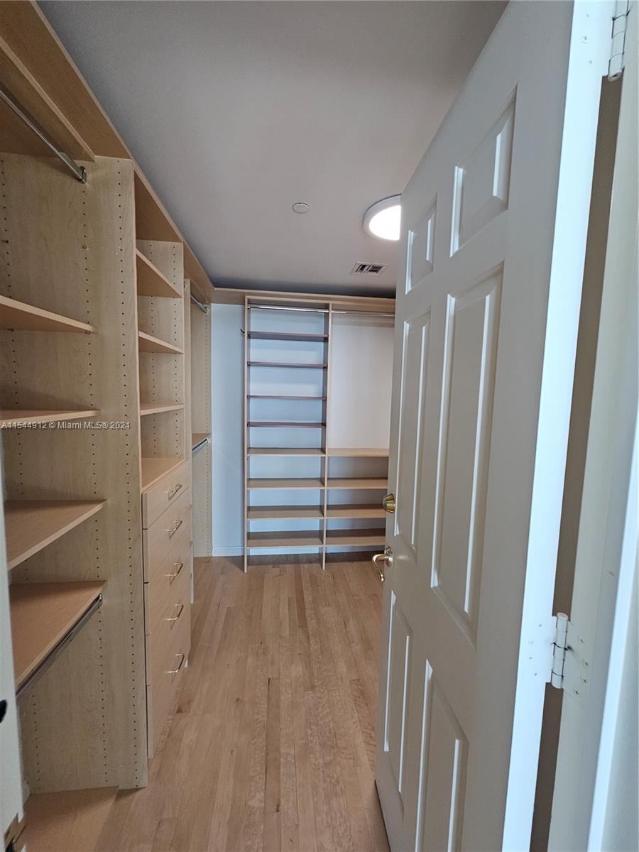 1643 Brickell Ave, Miami, FL, 33129 United States, 3 Bedrooms Bedrooms, ,4 BathroomsBathrooms,Residential,For Sale,Brickell Ave,A11544912