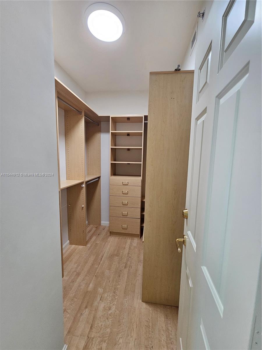 1643 Brickell Ave, Miami, FL, 33129 United States, 3 Bedrooms Bedrooms, ,4 BathroomsBathrooms,Residential,For Sale,Brickell Ave,A11544912