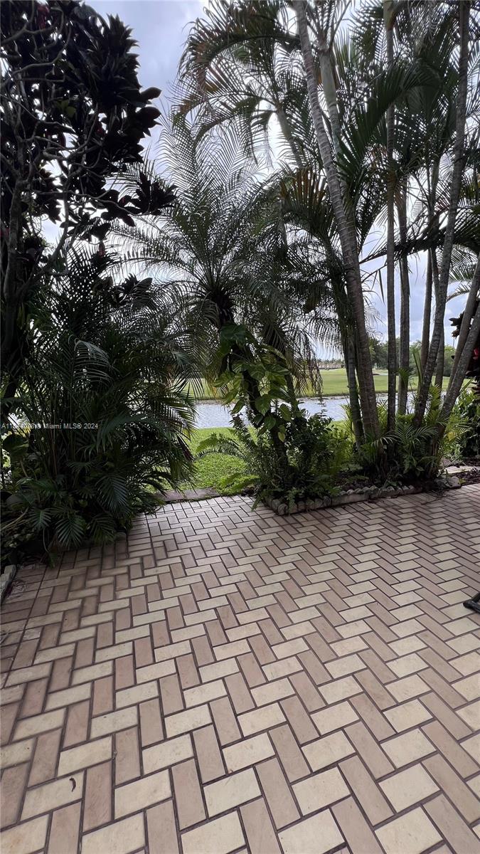 3625 Estepona Ave C-27, Doral, Florida 33178, 3 Bedrooms Bedrooms, ,3 BathroomsBathrooms,Residentiallease,For Rent,3625 Estepona Ave C-27,A11544078