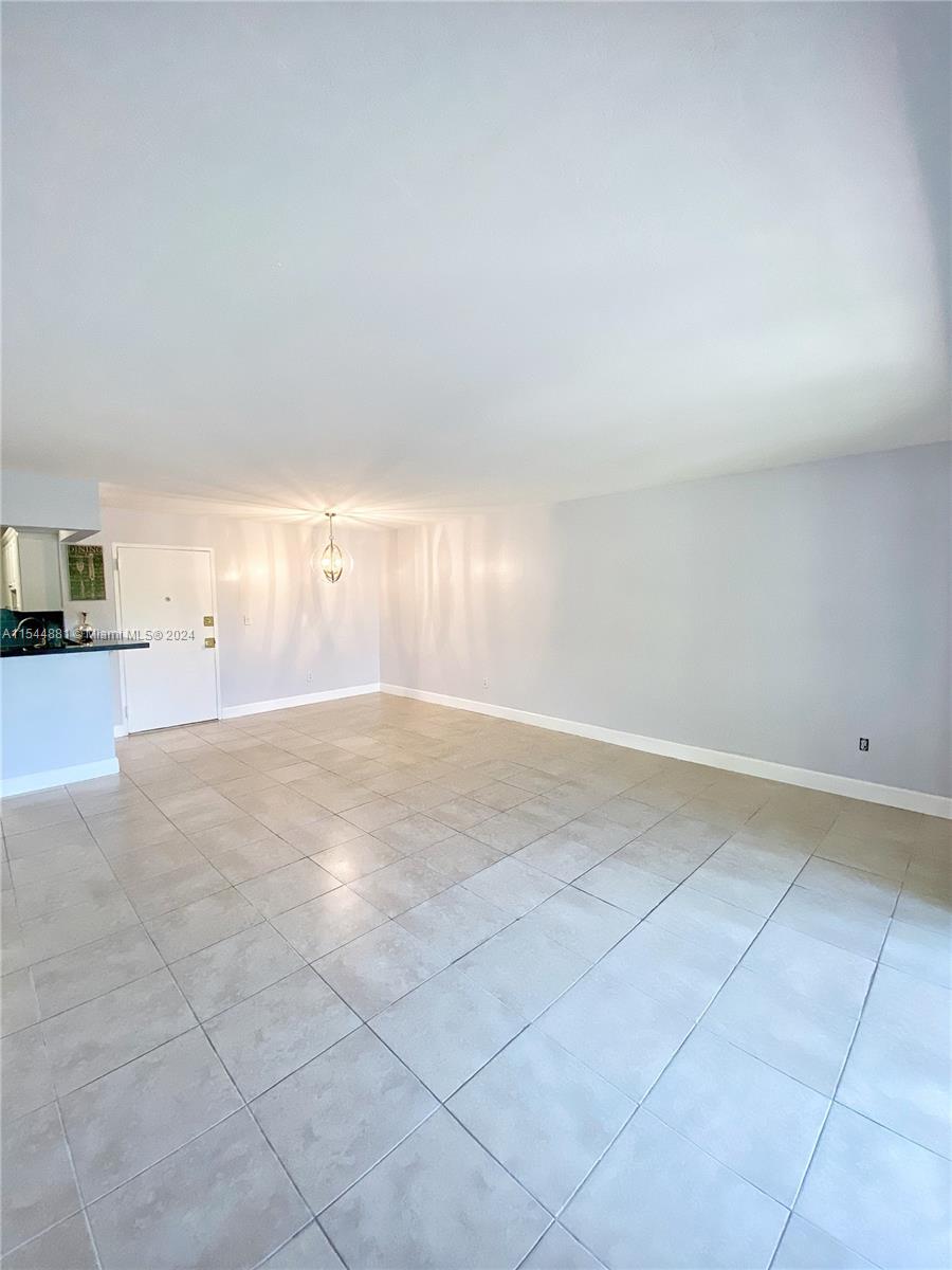 10373 Kendall Dr, Miami, FL, 33176 United States, 2 Bedrooms Bedrooms, ,1 BathroomBathrooms,Residential,For Sale,Kendall Dr,A11544881