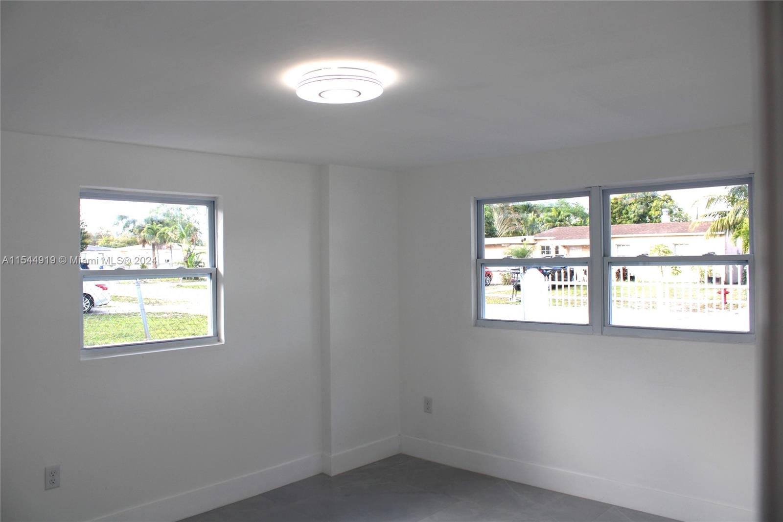 Fort Lauderdale, FL, 33311 United States, 3 Bedrooms Bedrooms, ,3 BathroomsBathrooms,Residential,For Sale,A11544919