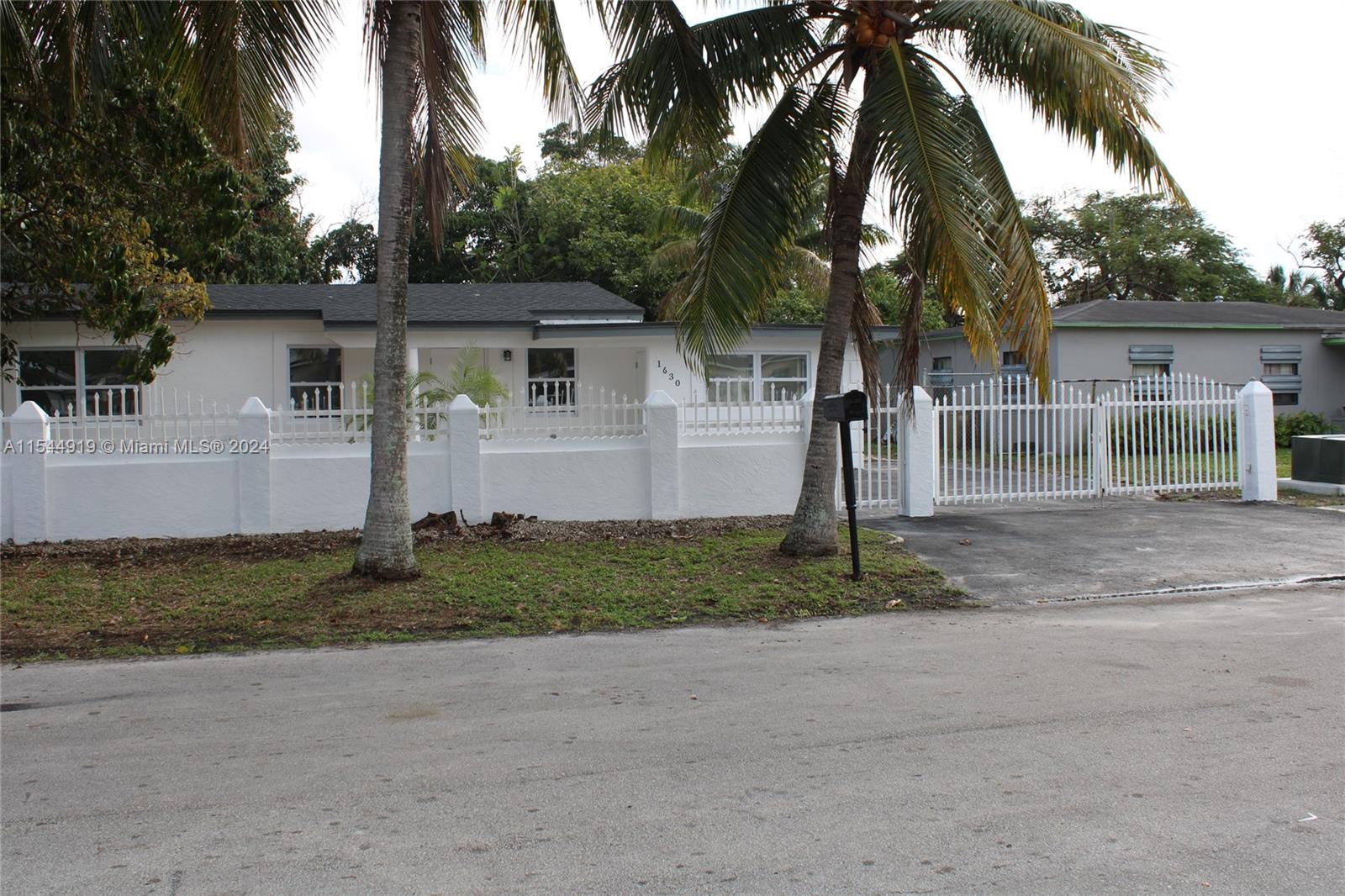 Fort Lauderdale, FL, 33311 United States, 3 Bedrooms Bedrooms, ,3 BathroomsBathrooms,Residential,For Sale,A11544919