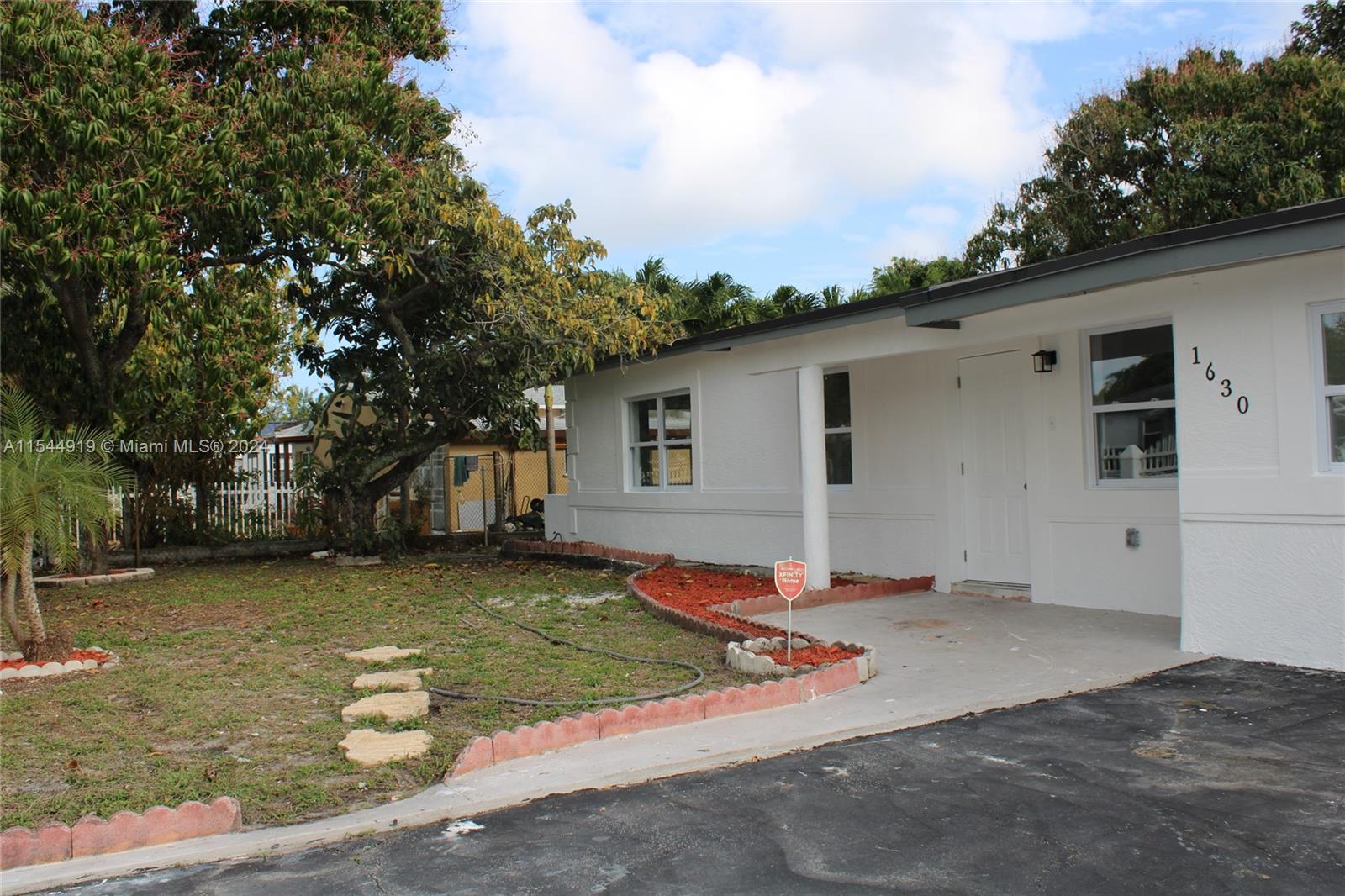 Fort Lauderdale, FL, 33311 United States, 3 Bedrooms Bedrooms, ,3 BathroomsBathrooms,Residential,For Sale,A11544919