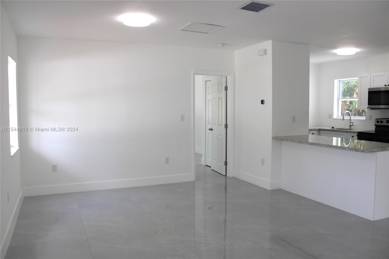 Fort Lauderdale, FL, 33311 United States, 3 Bedrooms Bedrooms, ,3 BathroomsBathrooms,Residential,For Sale,A11544919