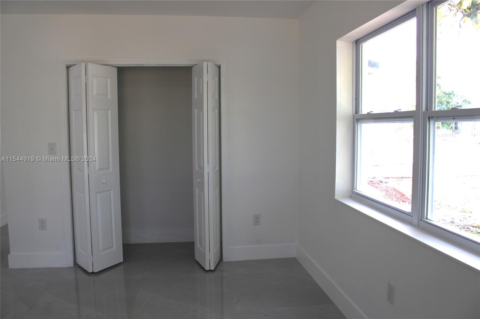 Fort Lauderdale, FL, 33311 United States, 3 Bedrooms Bedrooms, ,3 BathroomsBathrooms,Residential,For Sale,A11544919