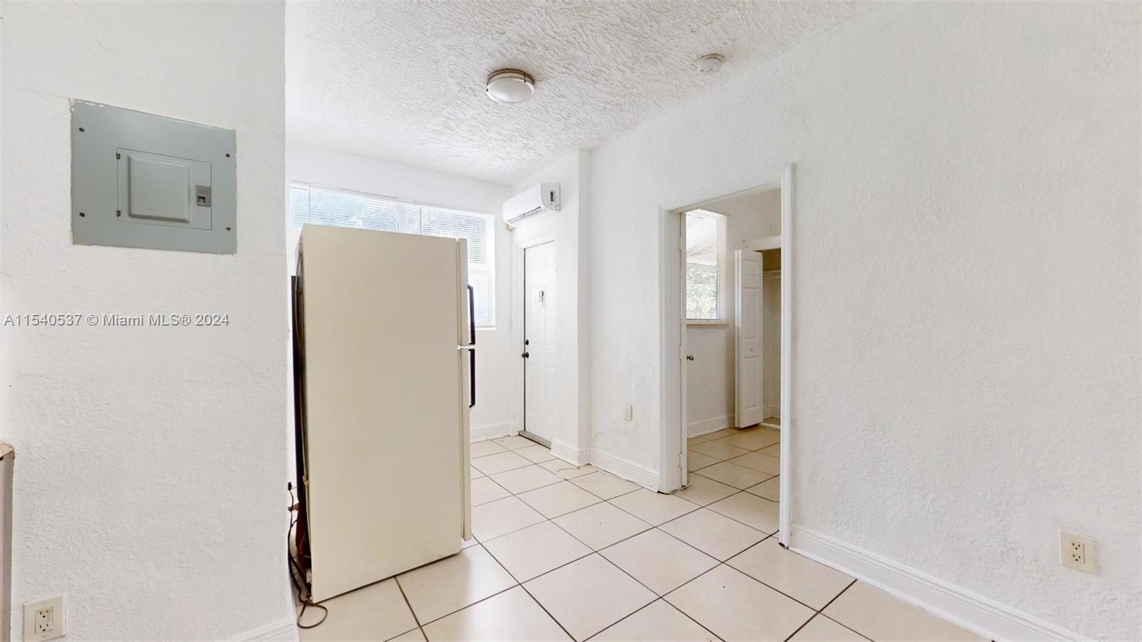 50 NW 79th St 1, Miami, Florida 33150, 1 Bedroom Bedrooms, ,1 BathroomBathrooms,Residentiallease,For Rent,50 NW 79th St 1,A11540537