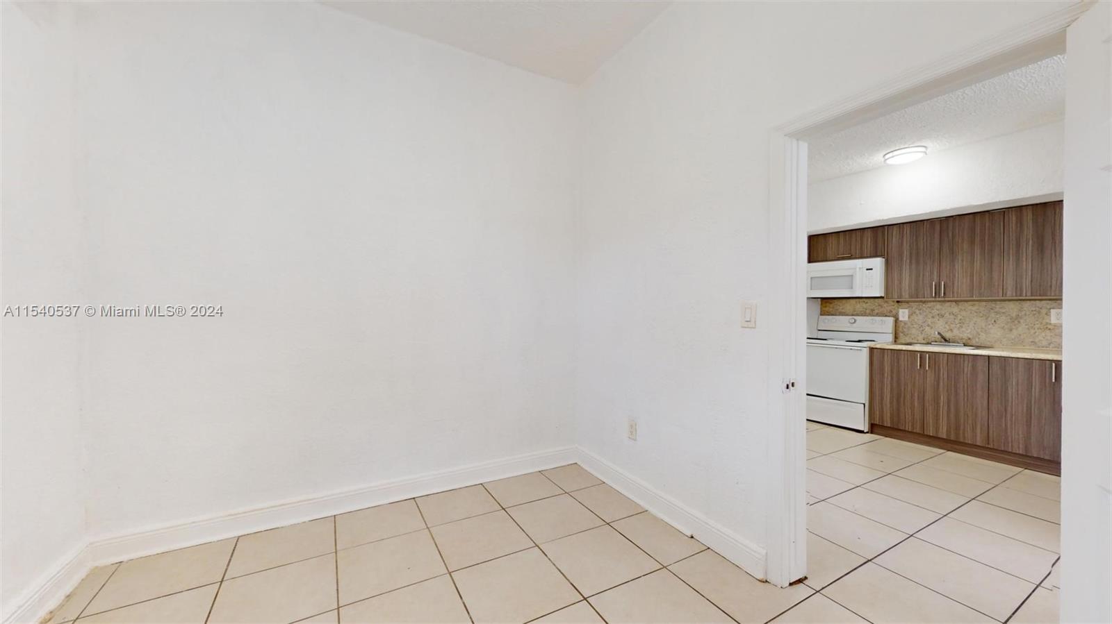 50 NW 79th St 1, Miami, Florida 33150, 1 Bedroom Bedrooms, ,1 BathroomBathrooms,Residentiallease,For Rent,50 NW 79th St 1,A11540537