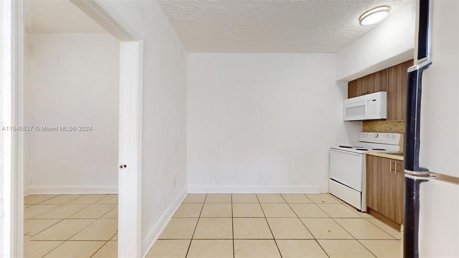 50 NW 79th St 1, Miami, Florida 33150, 1 Bedroom Bedrooms, ,1 BathroomBathrooms,Residentiallease,For Rent,50 NW 79th St 1,A11540537