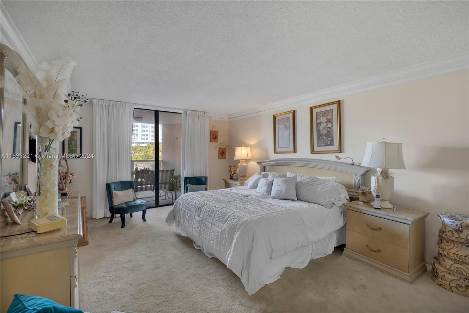 6423 Collins Ave 310, Miami Beach, Florida 33141, 2 Bedrooms Bedrooms, ,2 BathroomsBathrooms,Residential,For Sale,6423 Collins Ave 310,A11536221