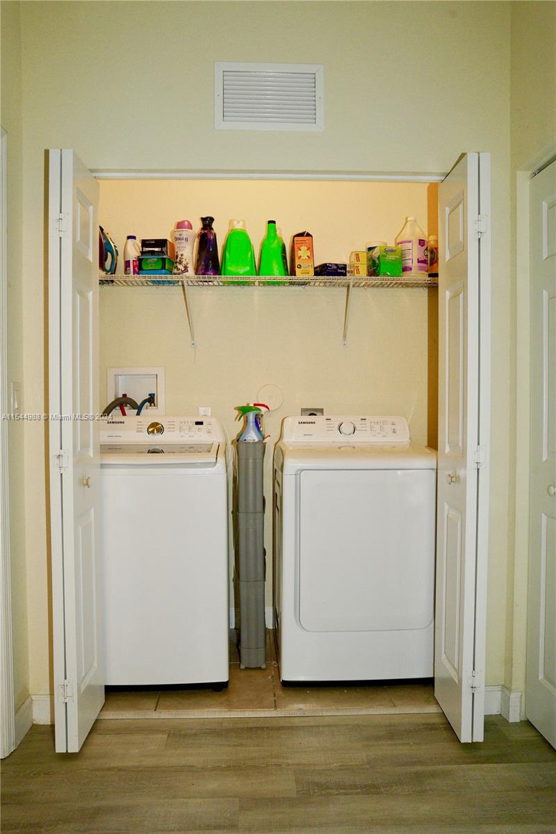 23456 SW 113th Ave, Homestead, Florida 33032, 3 Bedrooms Bedrooms, 1 Room Rooms,2 BathroomsBathrooms,Residential,For Sale,23456 SW 113th Ave,A11544988