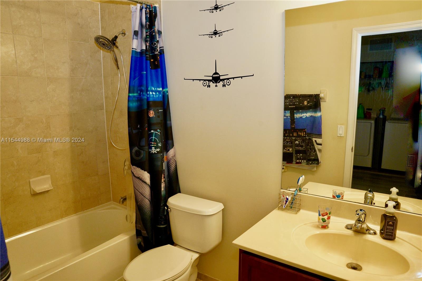 23456 SW 113th Ave, Homestead, Florida 33032, 3 Bedrooms Bedrooms, 1 Room Rooms,2 BathroomsBathrooms,Residential,For Sale,23456 SW 113th Ave,A11544988