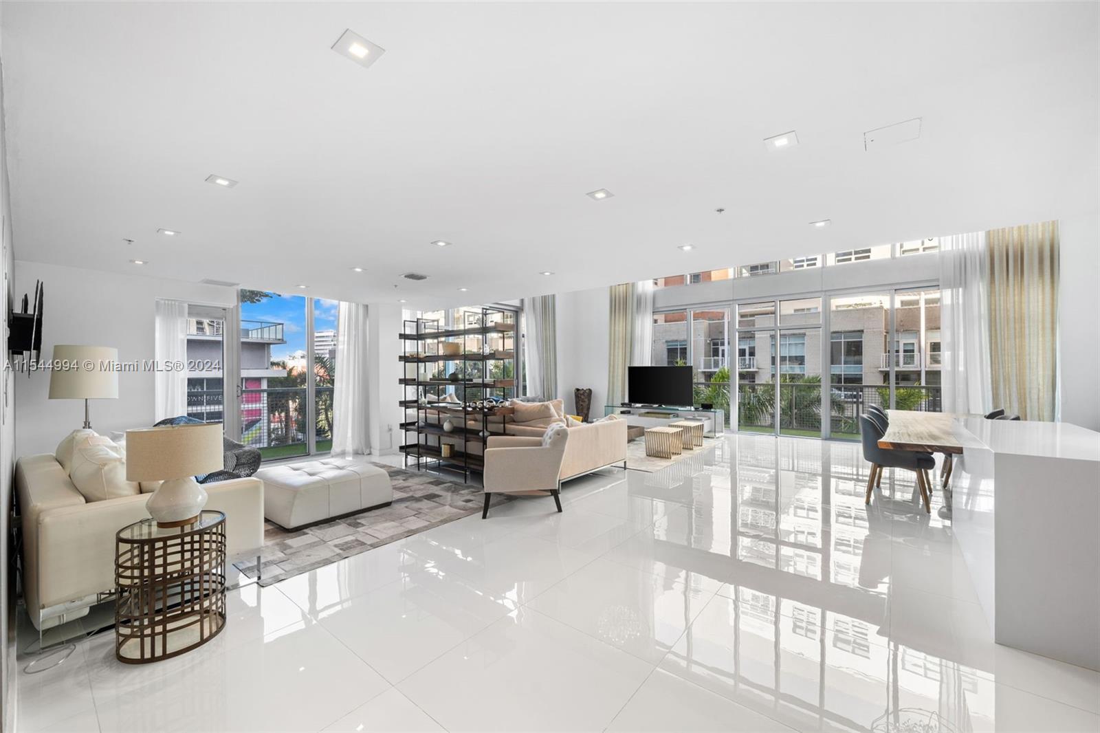 3301 NE 1st Ave L04PH7, Miami, Florida 33137, 3 Bedrooms Bedrooms, ,4 BathroomsBathrooms,Residential,For Sale,3301 NE 1st Ave L04PH7,A11544994