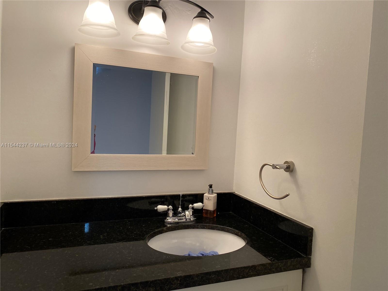 2801 183rd St, Aventura, FL, 33160 United States, 1 Bedroom Bedrooms, ,2 BathroomsBathrooms,Residential,For Sale,183rd St,A11544237