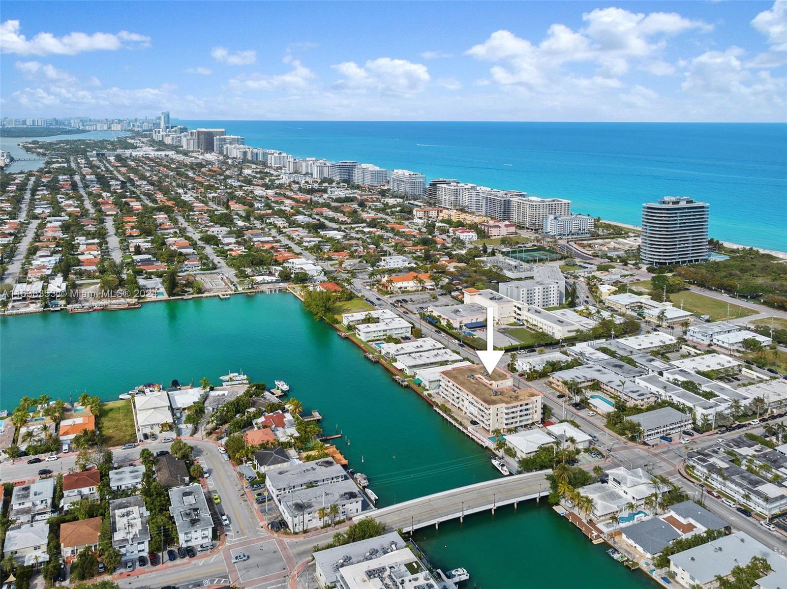 8530 Byron Ave 404, Miami Beach, Florida 33141, 2 Bedrooms Bedrooms, ,2 BathroomsBathrooms,Residential,For Sale,8530 Byron Ave 404,A11538353