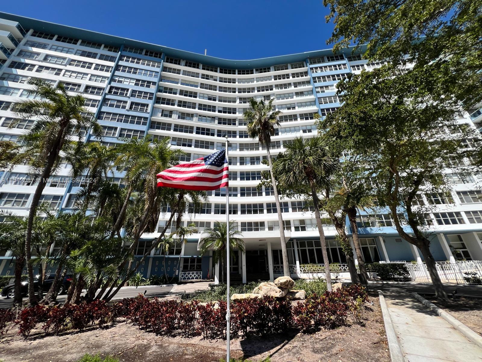 7441 Wayne Ave 1C, Miami Beach, Florida 33141, 2 Bedrooms Bedrooms, ,2 BathroomsBathrooms,Residential,For Sale,7441 Wayne Ave 1C,A11542087