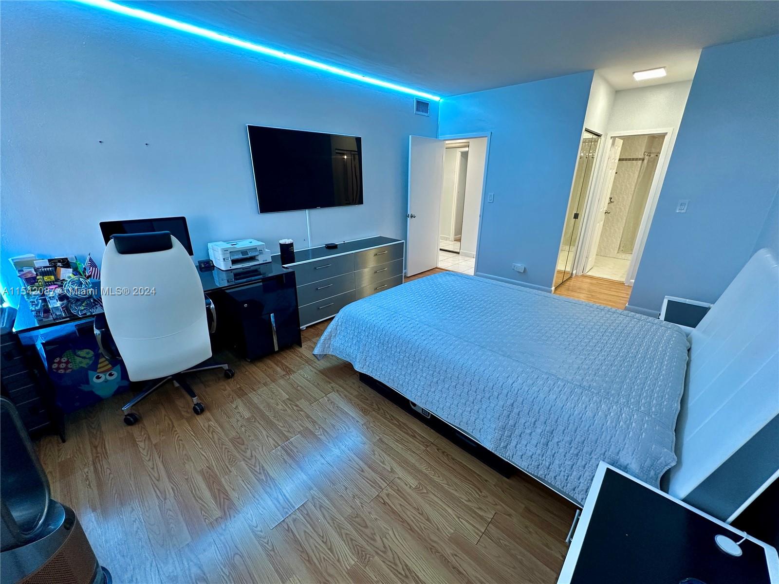 7441 Wayne Ave 1C, Miami Beach, Florida 33141, 2 Bedrooms Bedrooms, ,2 BathroomsBathrooms,Residential,For Sale,7441 Wayne Ave 1C,A11542087