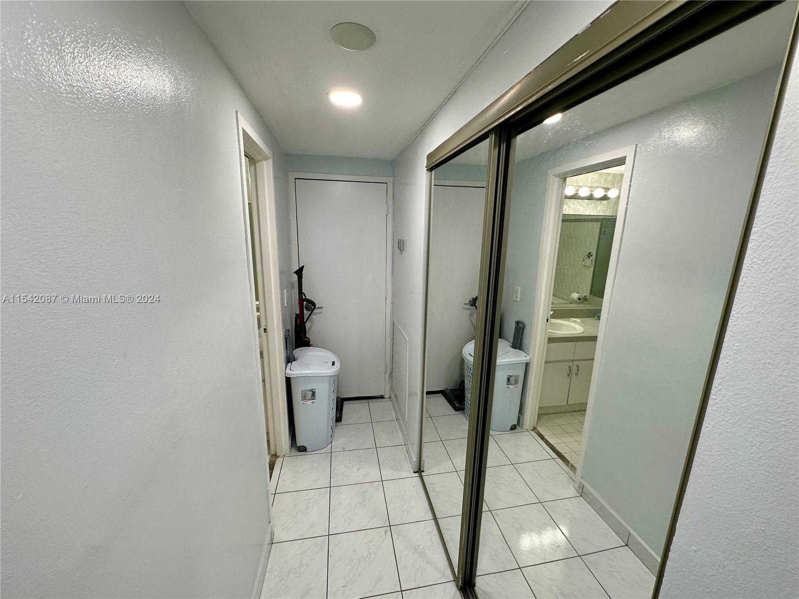 7441 Wayne Ave 1C, Miami Beach, Florida 33141, 2 Bedrooms Bedrooms, ,2 BathroomsBathrooms,Residential,For Sale,7441 Wayne Ave 1C,A11542087