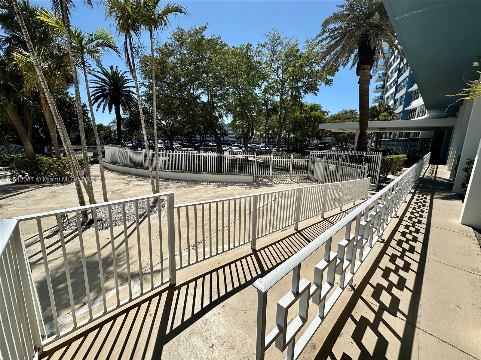 7441 Wayne Ave 1C, Miami Beach, Florida 33141, 2 Bedrooms Bedrooms, ,2 BathroomsBathrooms,Residential,For Sale,7441 Wayne Ave 1C,A11542087