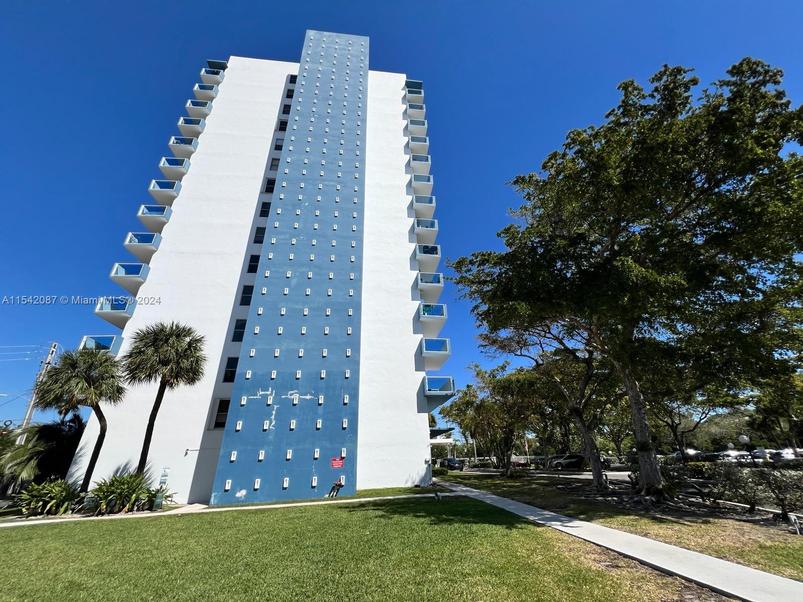 7441 Wayne Ave 1C, Miami Beach, Florida 33141, 2 Bedrooms Bedrooms, ,2 BathroomsBathrooms,Residential,For Sale,7441 Wayne Ave 1C,A11542087